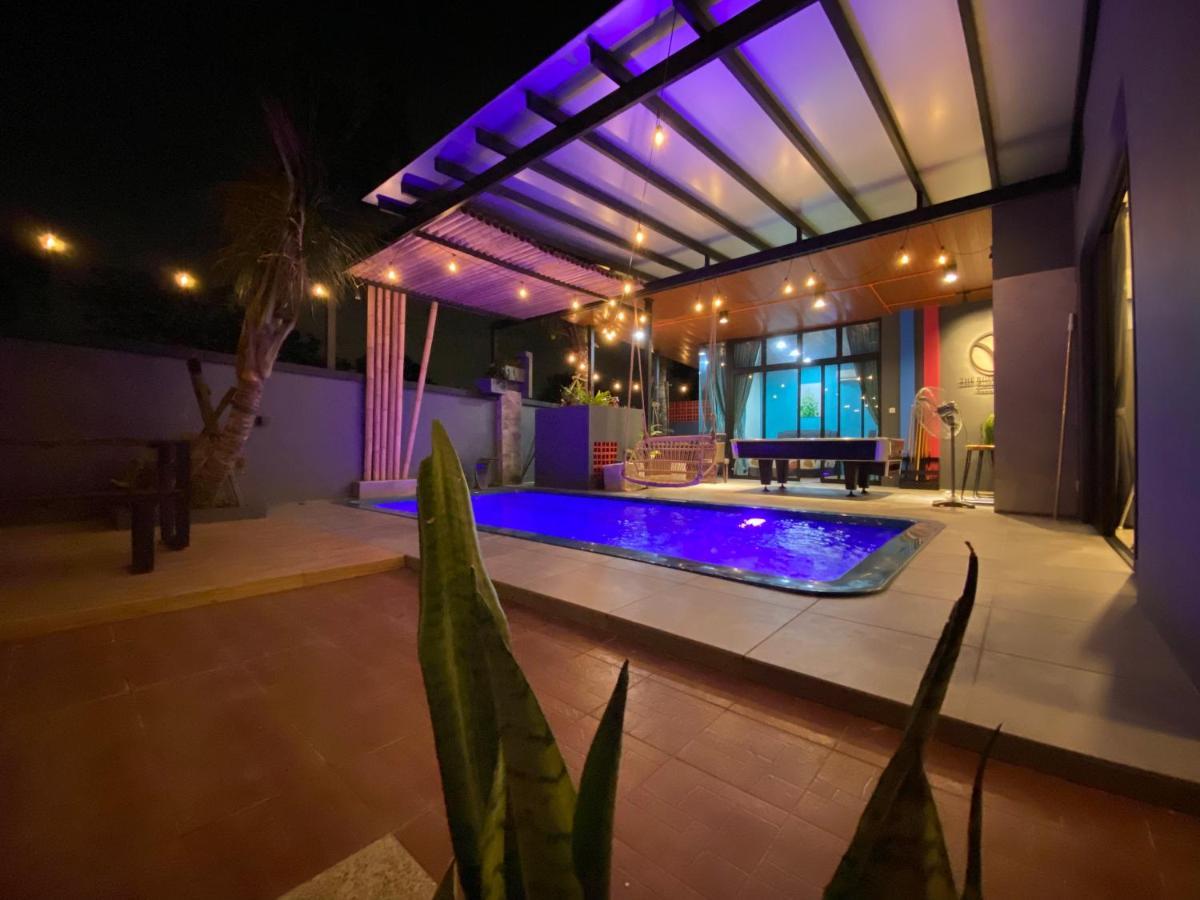 The Riimbun Villa, * Johor Bahru