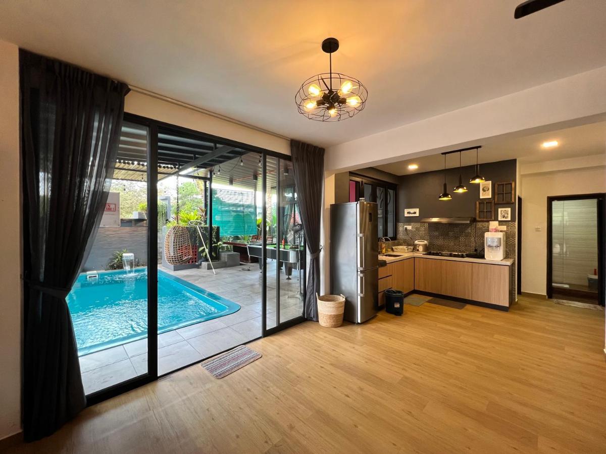 The Riimbun Villa, Holiday home